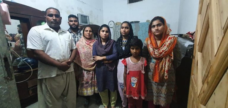 Muslim paedophile and his friends threaten to rape Christian child of 6 yrs and her sisters if parents continue court case