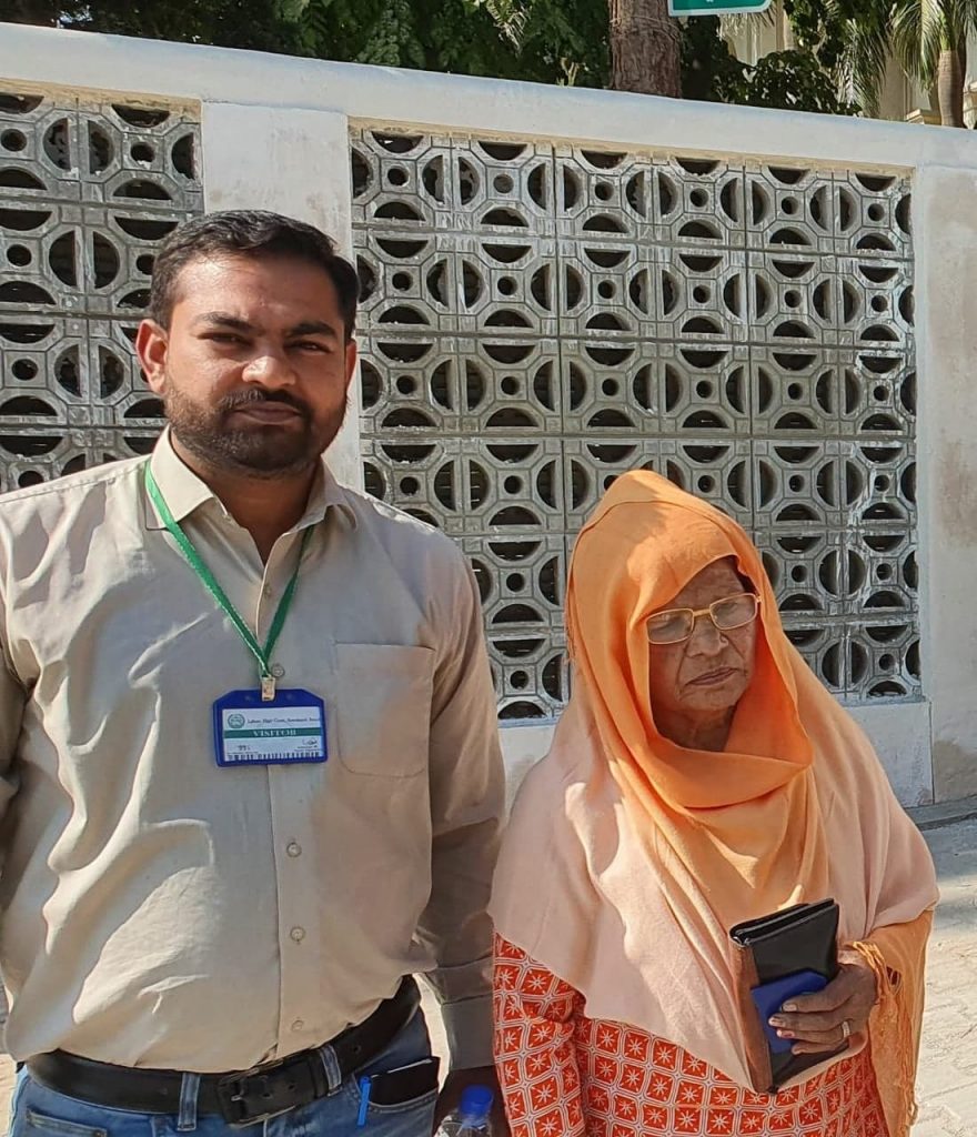 Judge leaves court after telling blasphemy victim that he cannot preside over appeal as it hurts his Islamic convictions!