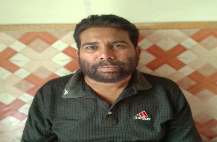 Mob Sets Fire to Christian Doctor’s Clinic and Home in Pakistan Dr Kamran Masih, a Christian doctor from Gharial Kalan, whose home and clinic were attacked and burnt following a blasphemy allegation.